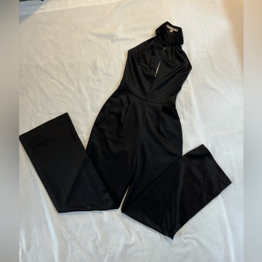 Guess sleeves halter ultra sexy jumpsuit Black size 0